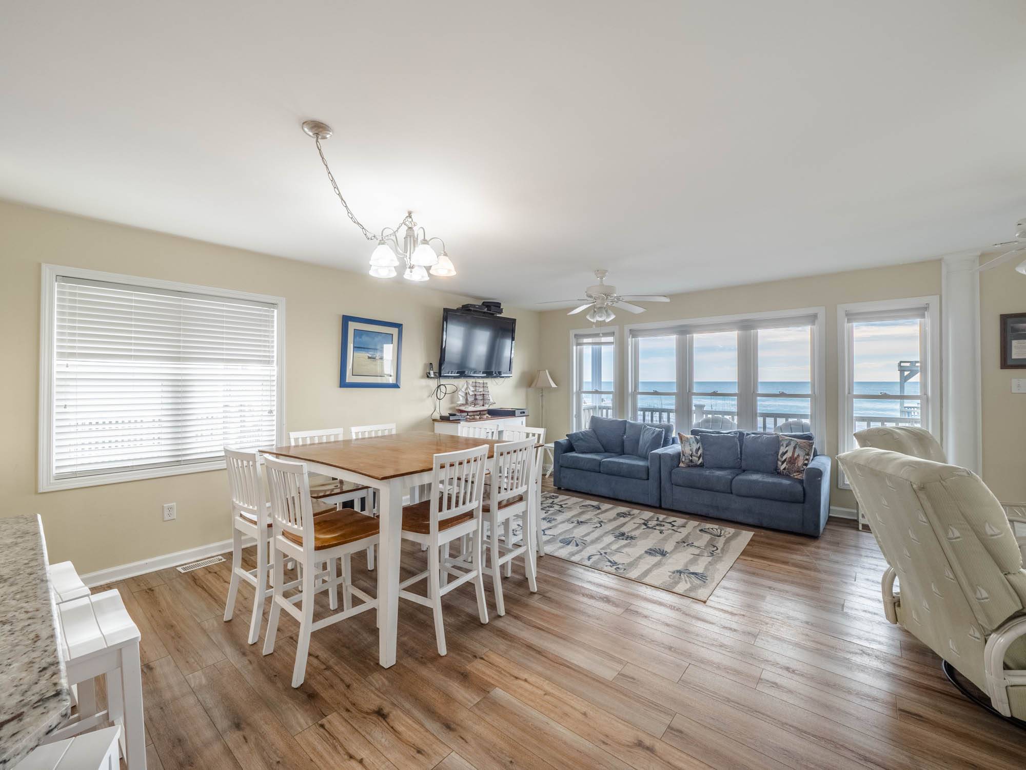 8 Rentals Available For Spring Break Landmark Vacation Rentals